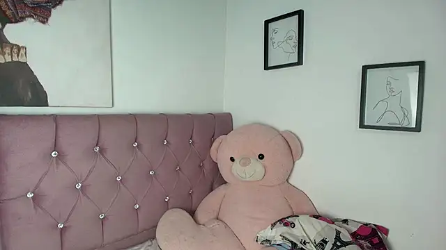 katy_handerson webcam