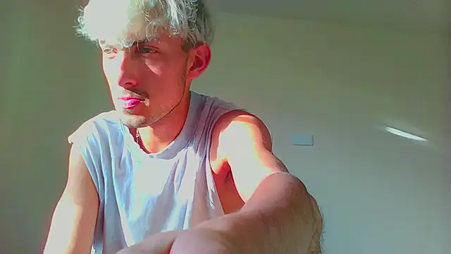 Dylan_west webcam