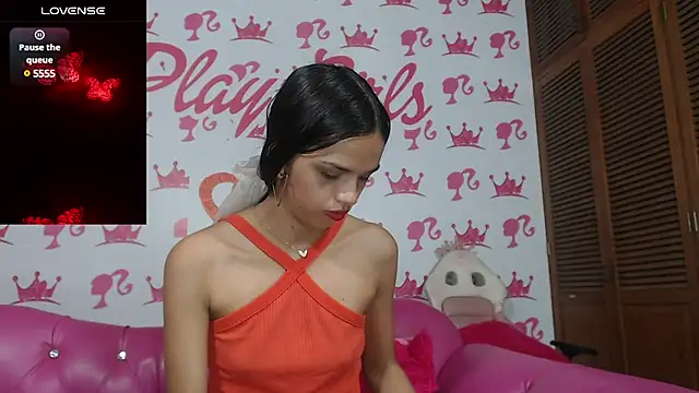mia_baby_mmm webcam