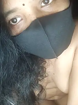 MoreDesires webcam