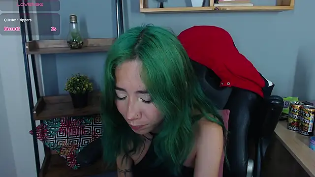 Erika_Stevens webcam