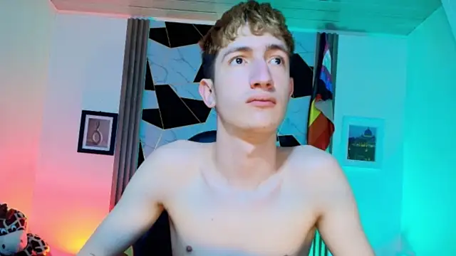 Erik_Osorio webcam