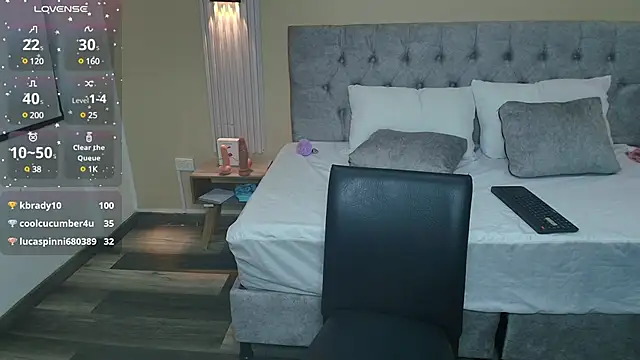 ChloeShine_