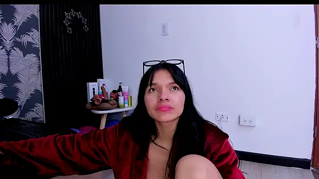 free webcam sex  Shantal Smith