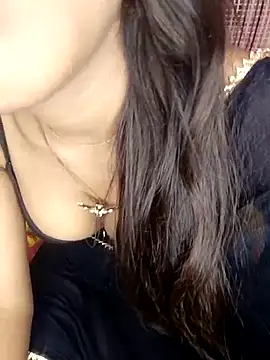 sexyriya_008 webcam