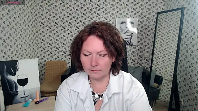 milf_hornys webcam
