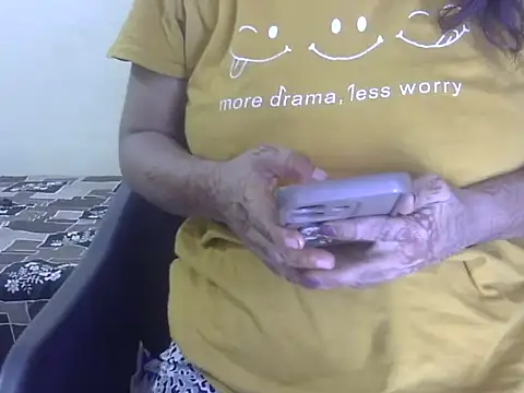 Lusty_Wife1 webcam