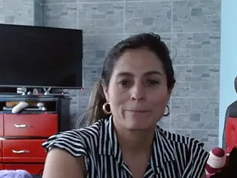 linda-mature43 webcam