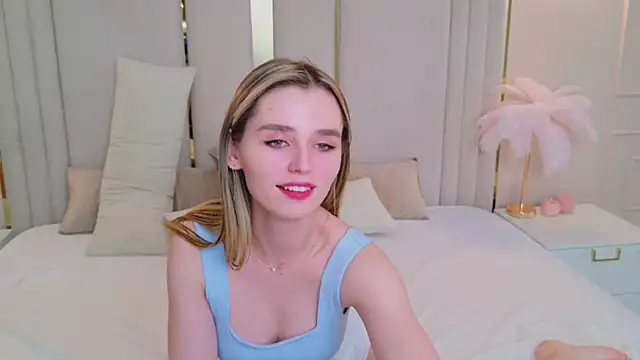 nude chat MarybethSnow