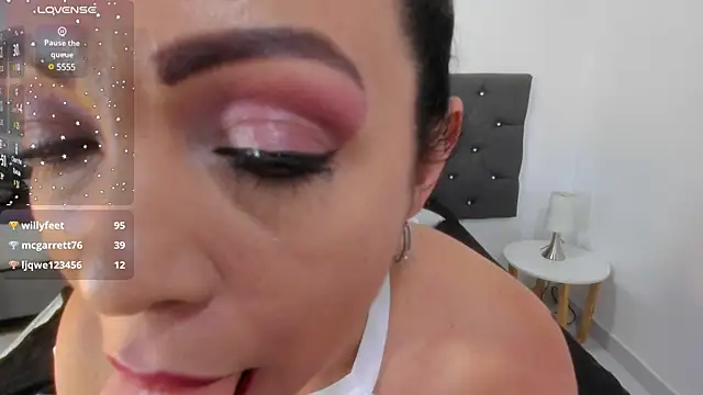 Anaa_Milf_ webcam
