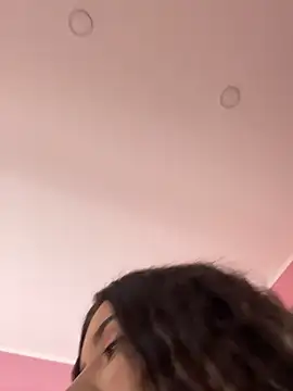LaraAnneGrey webcam
