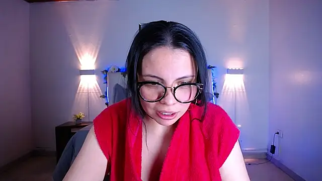 Megan_05_ webcam