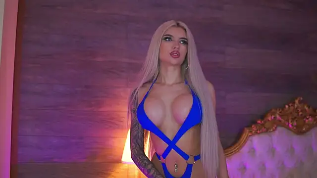 webcam live Juicy Jessye