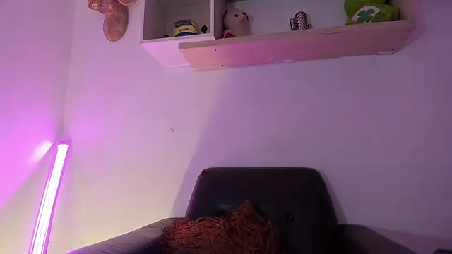 webcam model Jasmine Hamilton
