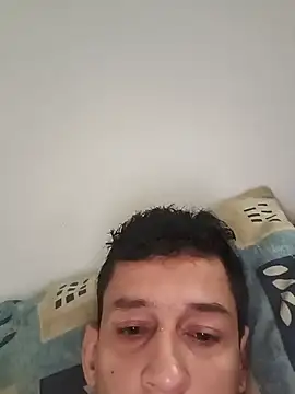 JoseHosther20@xh webcam