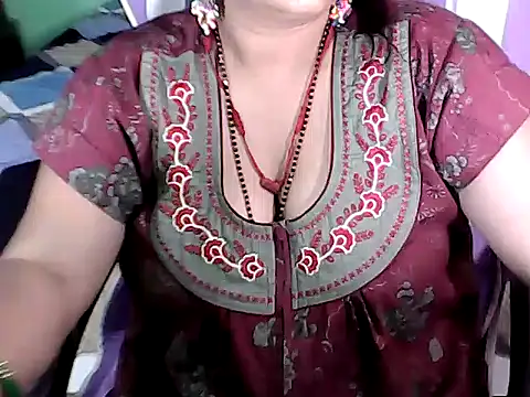 NISHA_JAAN01 webcam
