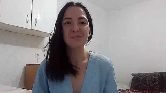 ArnellaHidi webcam