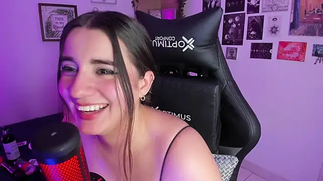 Lana_Herondale webcam