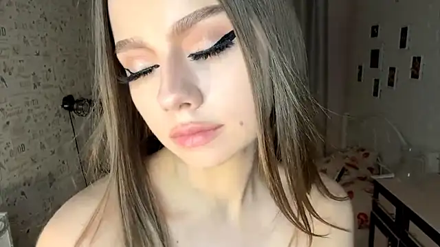 LinetteFay webcam