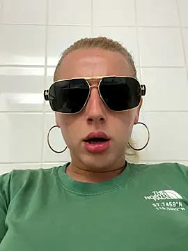 dirty videochat Strongqueen