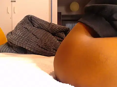 ItsAmber25 webcam