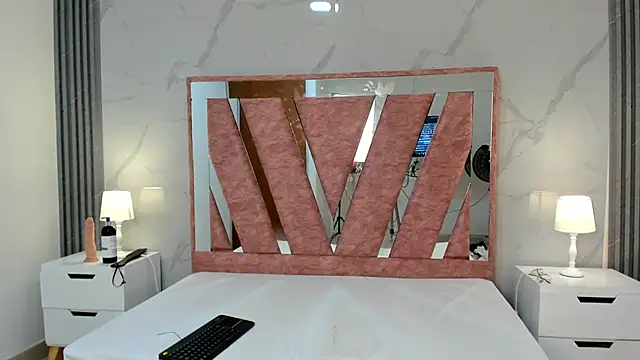 Megan_Sweetas webcam