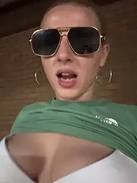 dirty videochat Strongqueen