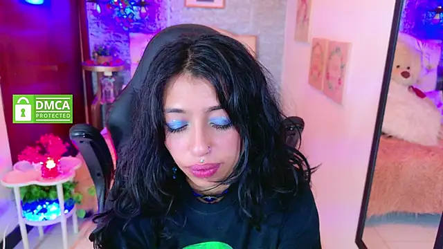 REDHOTTER_ webcam