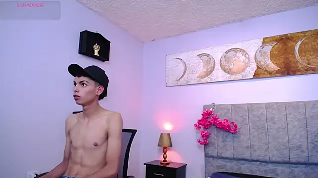 Room_69x webcam