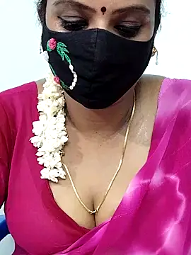 yoga-mithraa webcam