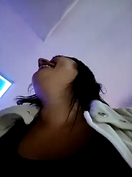 Lesly_10- webcam