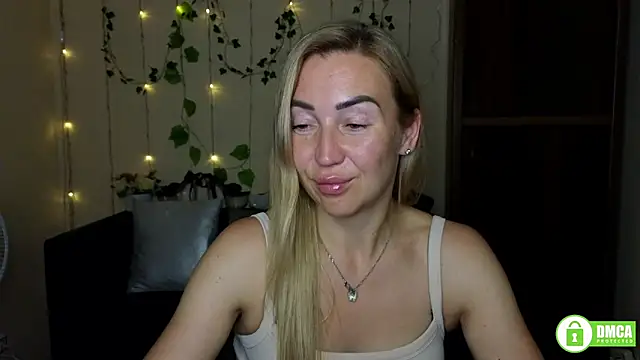 kiss_julli88i - Kiss_julli88I's free webcam - UK Sex Cams
