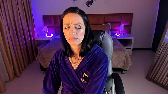 free live webcam Kristen Garner