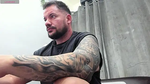musclemonster31 webcam