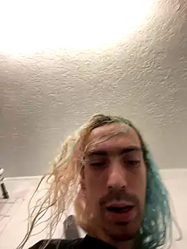 tallnerdyguy webcam