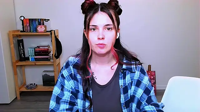 peaachybabe__ webcam