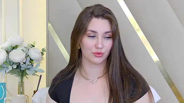 KiraBarlows webcam