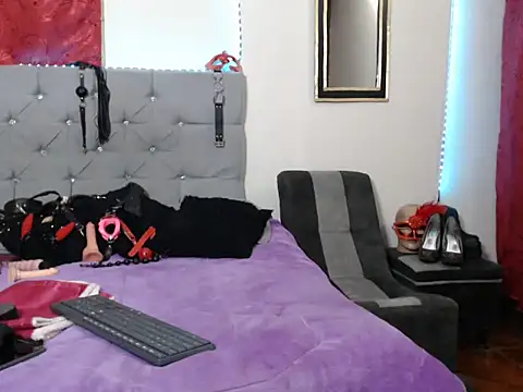 sachaclinford webcam