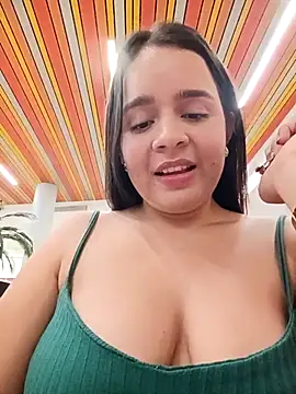 Julieth_hot-69 webcam