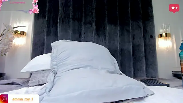 Emma__Roy webcam