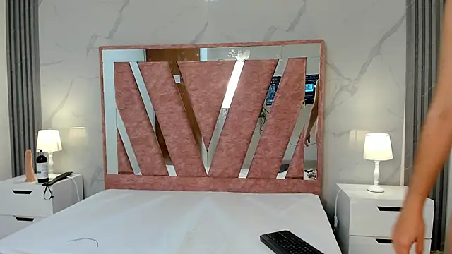 Megan_Sweetas webcam