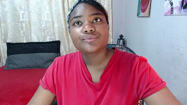 Andrea_curvy webcam