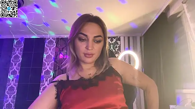 Blonde_Temptation webcam