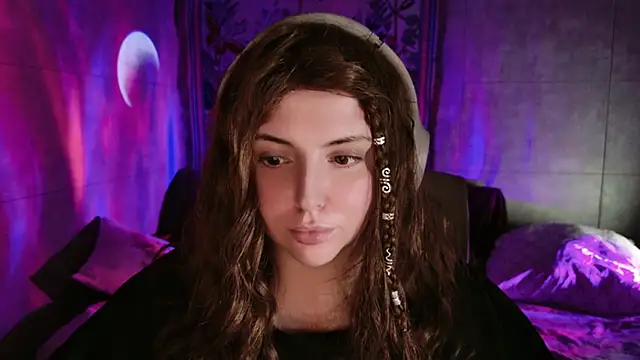 ravenrush - RavenRush's free webcam