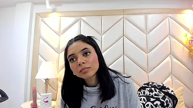 AriaAlvarado_ webcam