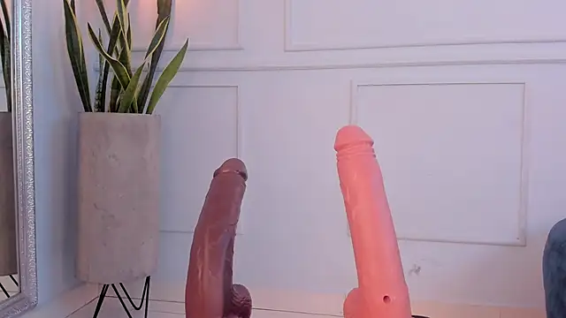 Jazmiinee webcam