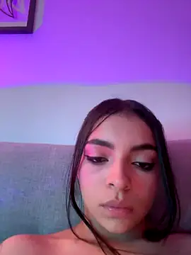 TaylorGreys webcam