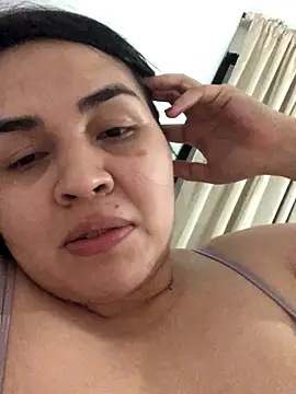 AdriyRichy webcam