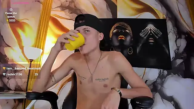 mono_blonde - Mono_blonde's free webcam - UK Sex Cams