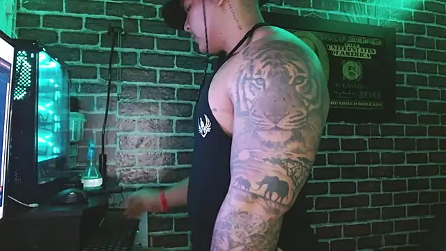 jordan_black_bicock_ webcam